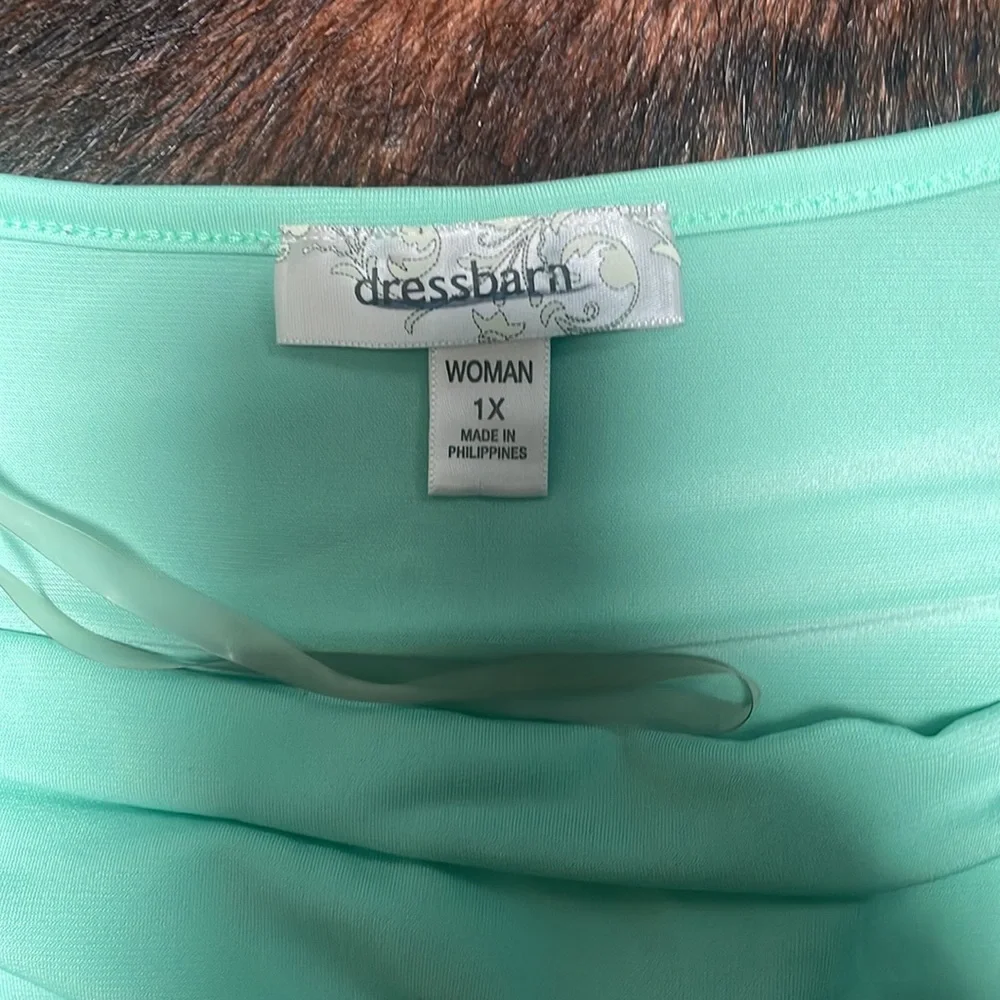 Dress barn, 1X mint blouse - Picture 3 of 3
